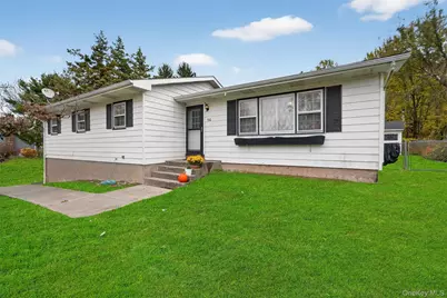 14 Pennsylvania Avenue, Middletown, NY 10940 - Photo 1