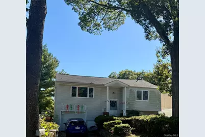 15 Lindsay Street, Huntington, NY 11743 - Photo 1