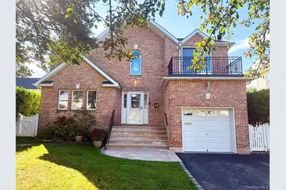 17 Highland Terrace, Manhasset, NY 11030 - Photo 1