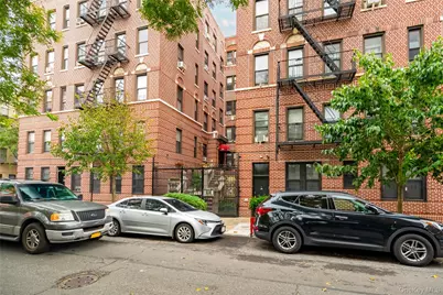 1976 Lafontaine Avenue #4D, Bronx, NY 10457 - Photo 1
