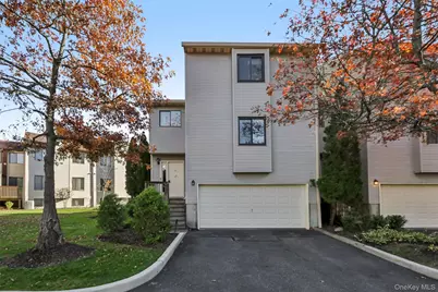 25 Vista Drive, Nanuet, NY 10954 - Photo 1