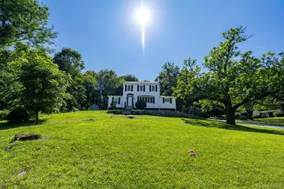 2123 New Hackensack Rd, Poughkeepsie, NY 12603 - Photo 1