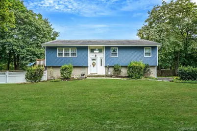 3 Selmar Court, Kings Park, NY 11754 - Photo 1