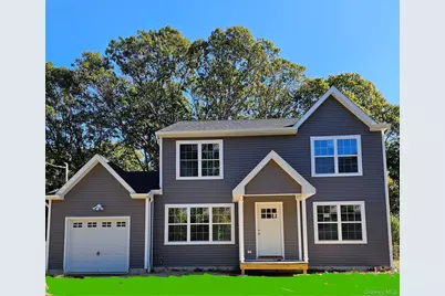 39 White Oak Street, Middle Island, NY 11953 - Photo 1