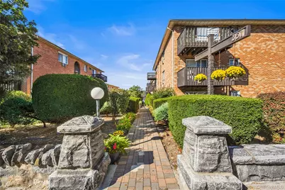 345 N Broadway #2E, Yonkers, NY 10701 - Photo 1