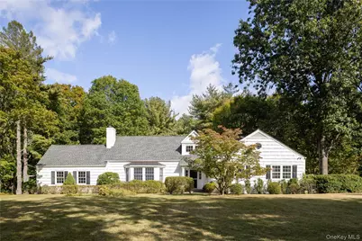 137 Linden Farms Road, Locust Valley, NY 11560 - Photo 1