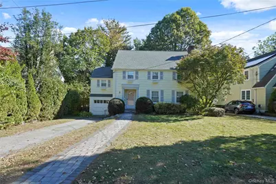 8 Craven Lane, White Plains, NY 10605 - Photo 1