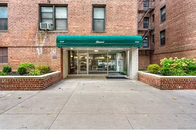 33-26 92 Street #5W, Jackson Heights, NY 11372 - Photo 1