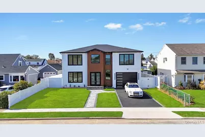 22 Chapel Lane, Levittown, NY 11756 - Photo 1