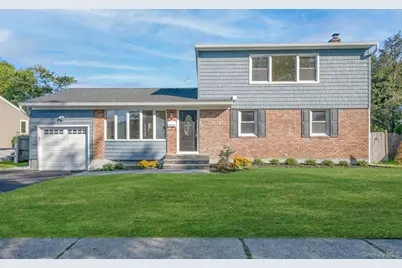120 Cherry Drive W, Plainview, NY 11803 - Photo 1