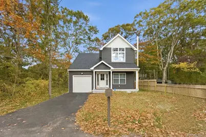 27 Pinewood Dr, Shirley, NY 11967 - Photo 1
