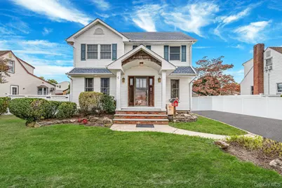 4 Sullivan Avenue, Farmingdale, NY 11735 - Photo 1