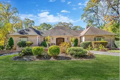 26 Sleepy Hollow Lane, Dix Hills, NY 11746 - Photo 1