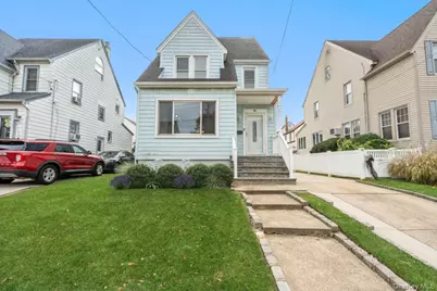 80 Munro Boulevard, Valley Stream, NY 11581 - Photo 1