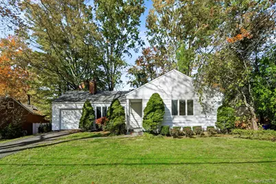 52 Rogers Drive, New Rochelle, NY 10804 - Photo 1