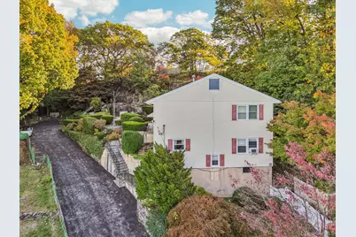 166 Park Hill Ave Yonkers, Yonkers, NY 10705 - Photo 1