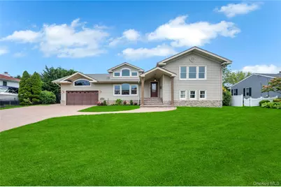 61 Riviera Drive S, Massapequa, NY 11758 - Photo 1
