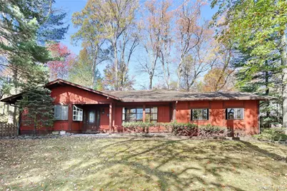 13 Lomond Avenue, Chestnut Ridge, NY 10977 - Photo 1