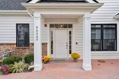 86202 Spruce Pond Circle #744, Plainview, NY 11803 - Photo 1