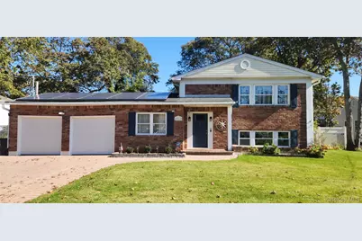 1567 Grundy Avenue, Holbrook, NY 11741 - Photo 1