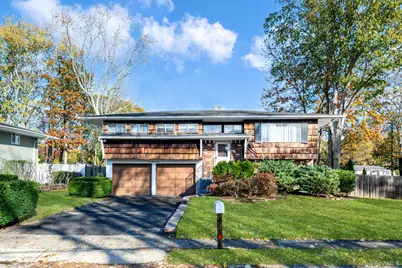 102 Jacqueline Lane, Centereach, NY 11720 - Photo 1