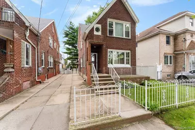 3183 Waterbury Avenue, Bronx, NY 10465 - Photo 1