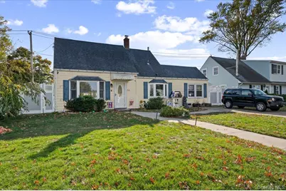 54 Hickory Lane, Levittown, NY 11756 - Photo 1