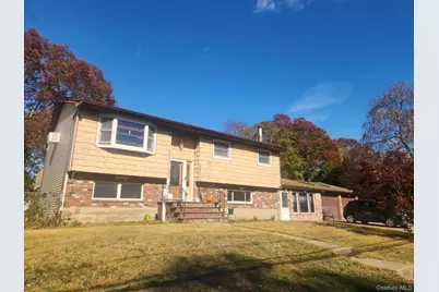 829 Stanley Street, West Islip, NY 11795 - Photo 1
