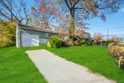 4 Hope Drive, Plainview, NY 11803 - Photo 1