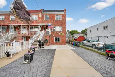 322 Swinton Avenue, Bronx, NY 10465 - Photo 1