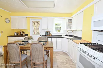 3041 Eastern Parkway, Baldwin, NY 11510 - Photo 9