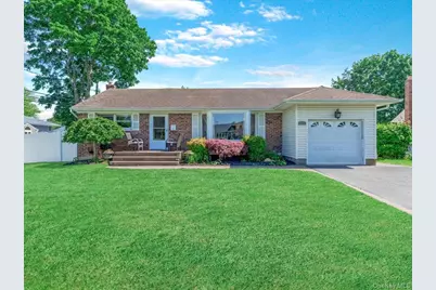 4 Whitebirch Lane, Commack, NY 11725 - Photo 1