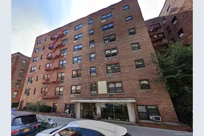 143-40 Roosevelt Avenue #5J, Flushing, NY 11354 - Photo 1