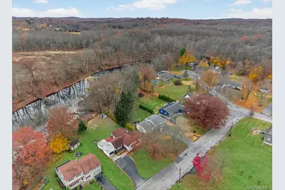 24 Patricia Lane, Washingtonville, NY 10992 - Photo 1