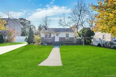 14 Weichers Street, Ronkonkoma, NY 11779 - Photo 1
