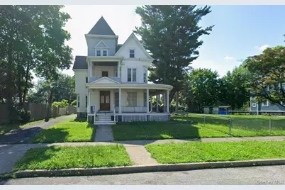33 Virginia Avenue, Poughkeepsie, NY 12601 - Photo 1