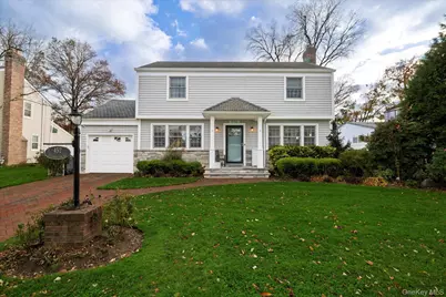 452 Westminster Road, Rockville Centre, NY 11570 - Photo 1