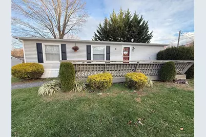 125 King George Drive, New Windsor, NY 12553 - Photo 1