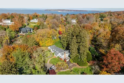 5 Kanes Lane, Huntington, NY 11743 - Photo 1