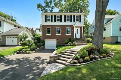 71 Commonwealth Avenue, Middletown, NY 10940 - Photo 1