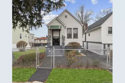 3030 Kingsland Avenue, Bronx, NY 10469 - Photo 1