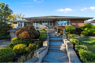 158 Old Courthouse Road, Manhasset Hills, NY 11040 - Photo 1