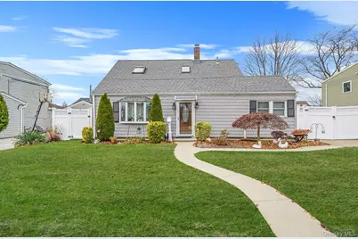 38 Farm Lane, Levittown, NY 11756 - Photo 1