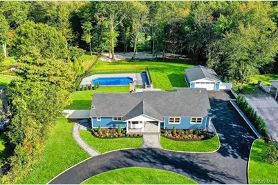9 Susan Lane, Dix Hills, NY 11746 - Photo 1