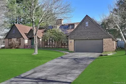 14 Lincoln Terrace, Middletown, NY 10940 - Photo 1