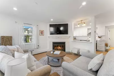 36 Greenridge Avenue #302, White Plains, NY 10605 - Photo 1
