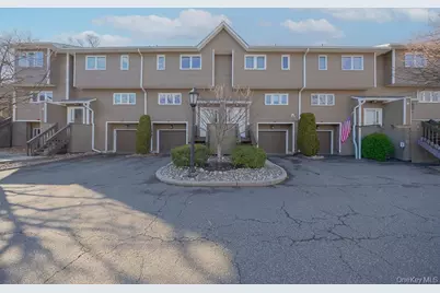 75 Village Green, Bardonia, NY 10954 - Photo 1