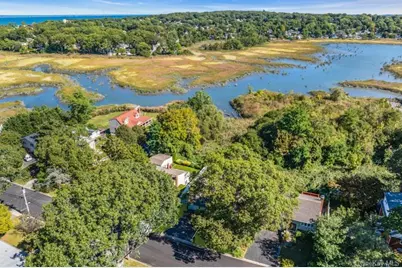 3 Bayview Place, Locust Valley, NY 11560 - Photo 1