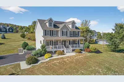 2 Harcourt Cosman Drive, Newburgh, NY 12550 - Photo 1