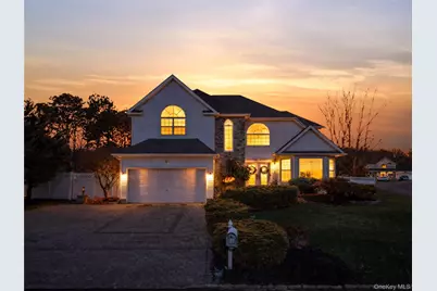 2 Mayflower Lane, Holtsville, NY 11742 - Photo 1